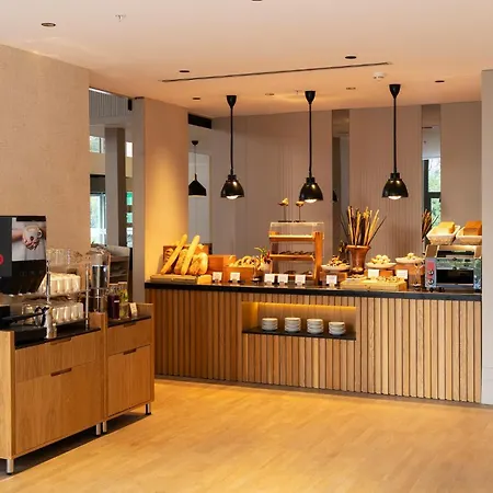 - Beylikduzu By Ihg 伊斯坦布尔