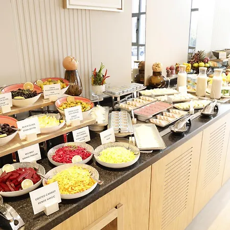 Hotel - Beylikduzu By Ihg Stambuł